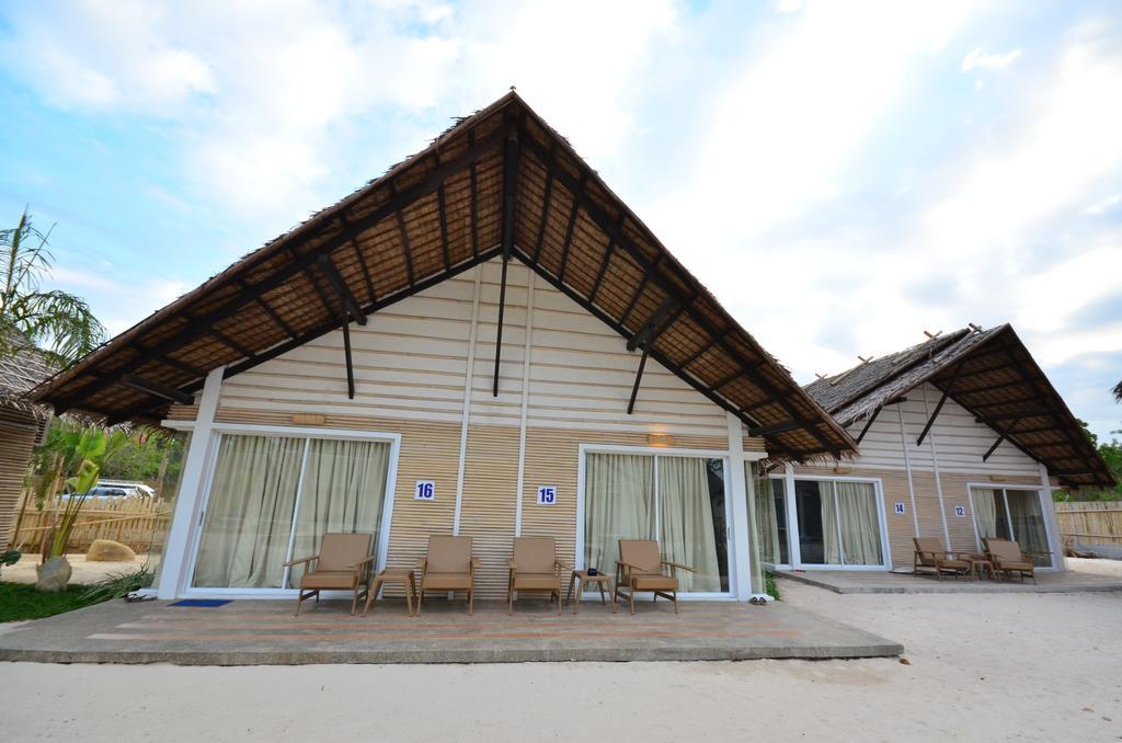 Blue Palawan Beach Club Puerto Princesa Exteriér fotografie